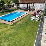 The Hillside Guest house 4*